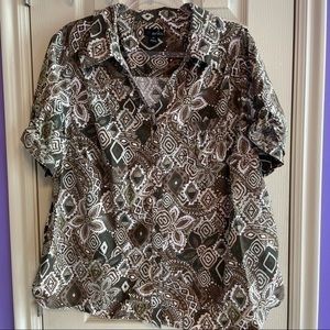 Geometric Patterned Cool Top